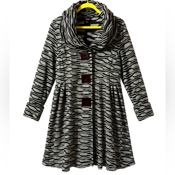 Designer Ali Miles versatile lightweight coat - Picture 1 of 11